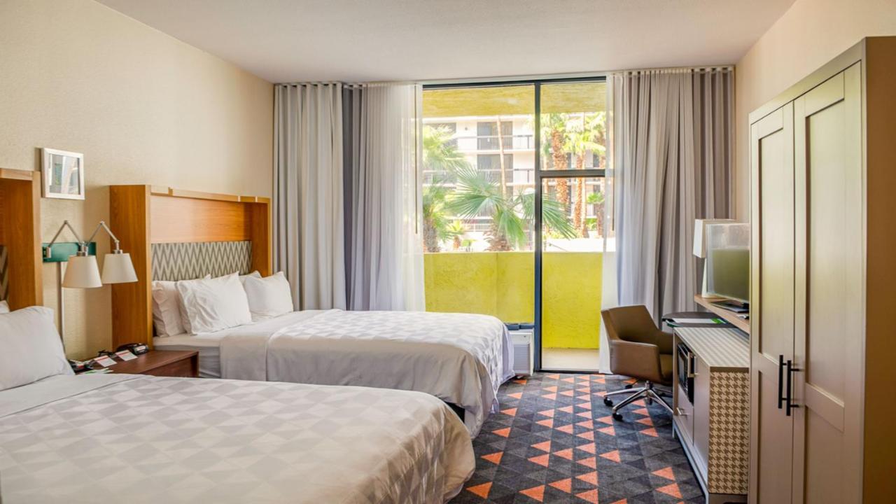 Holiday Inn Phoenix-Mesa Chandler By Ihg Exterior foto